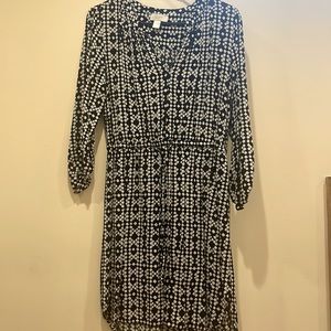 Loft V-Neck Geo Pattern Dress